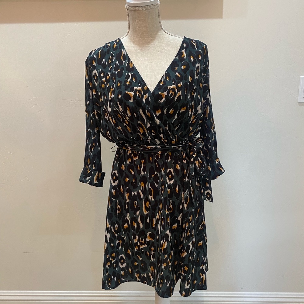 🐆EXPRESS~Leopard Dress🐆 - Picture 4 of 6